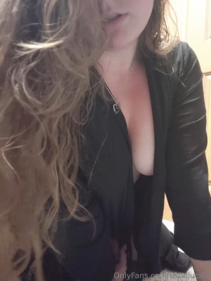 katielucille Photo #32