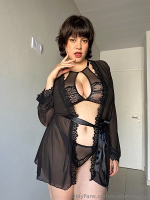 Scarlett Woods Photo #27