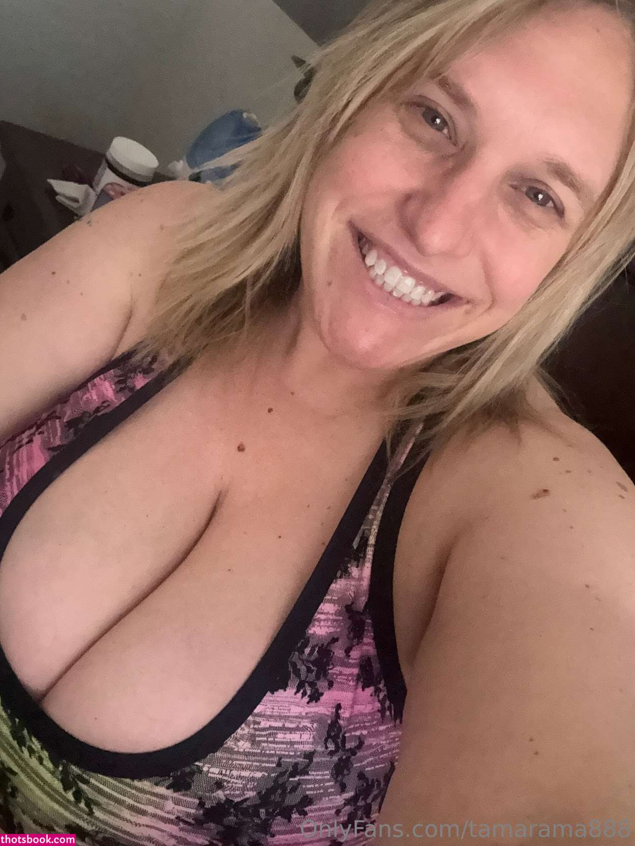 tamarama888 Photo #25