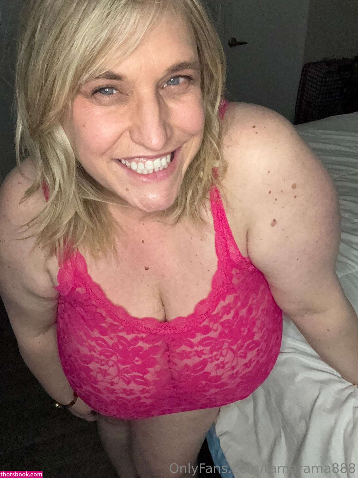 tamarama888 Photo #40