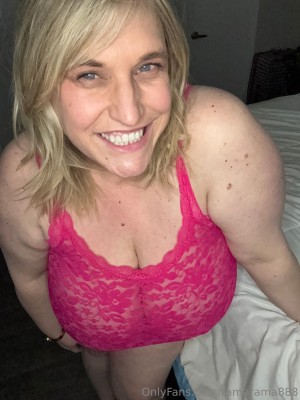 tamarama888 Photo #40