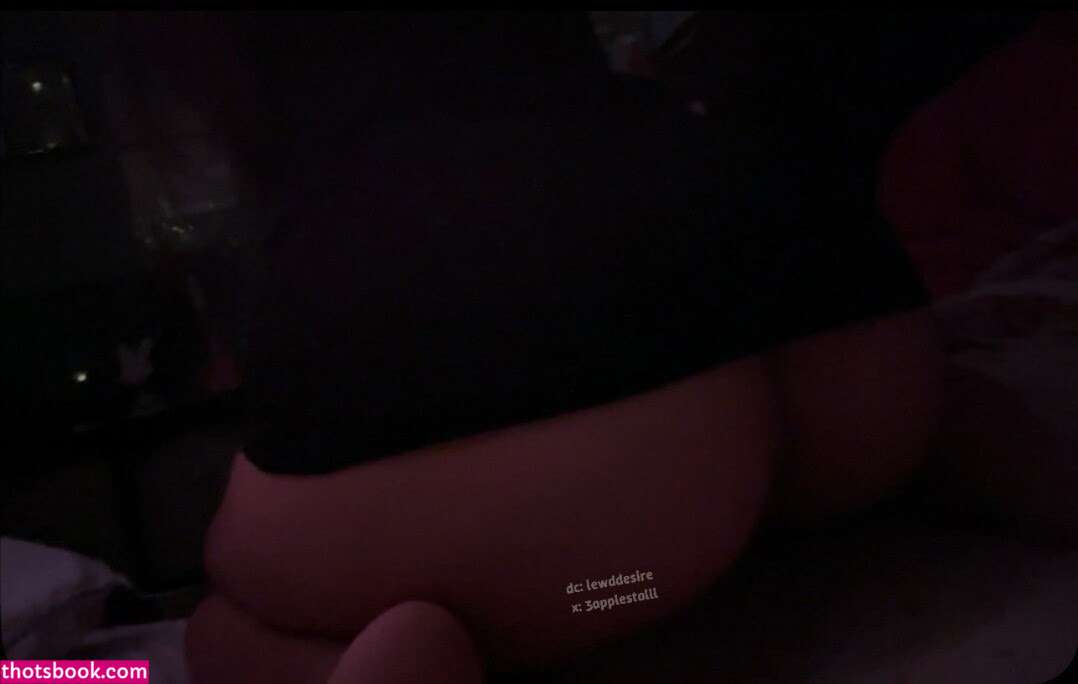 3applestalll Photo #22