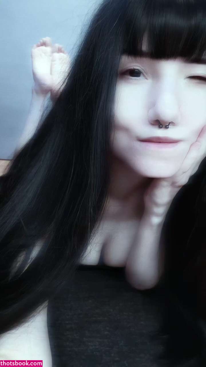 preachersmanicdaughter Photo #8