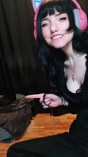 preachersmanicdaughter Photo #29