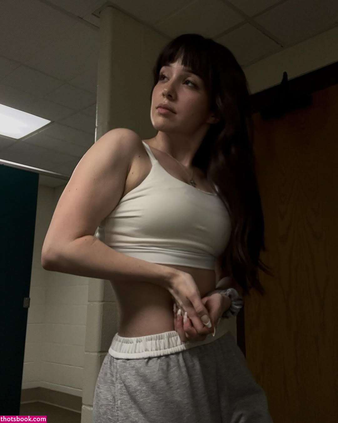 themissusviv Photo #3