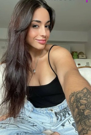 Hottie Mari Photo #4