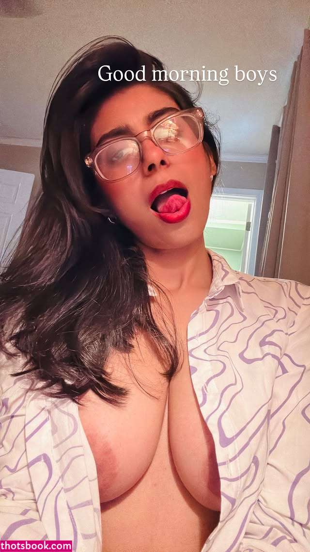 iamaqsapervaiz Photo #38