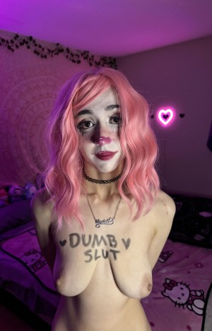 Jesterslut Photo #23