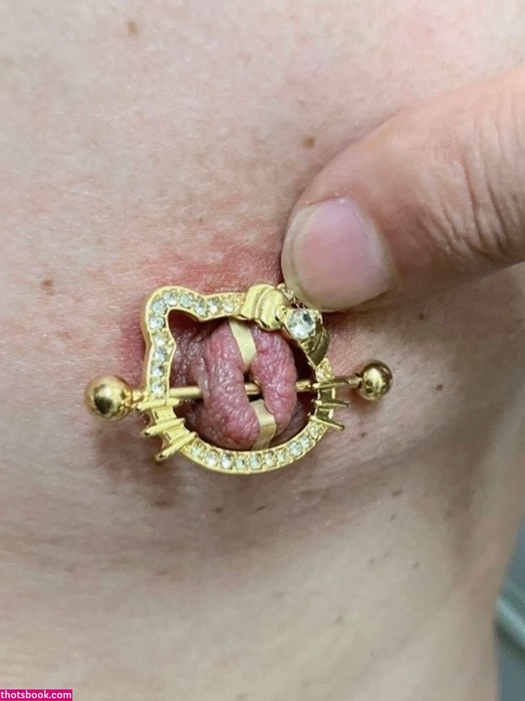 Pierced Miyu Photo #6