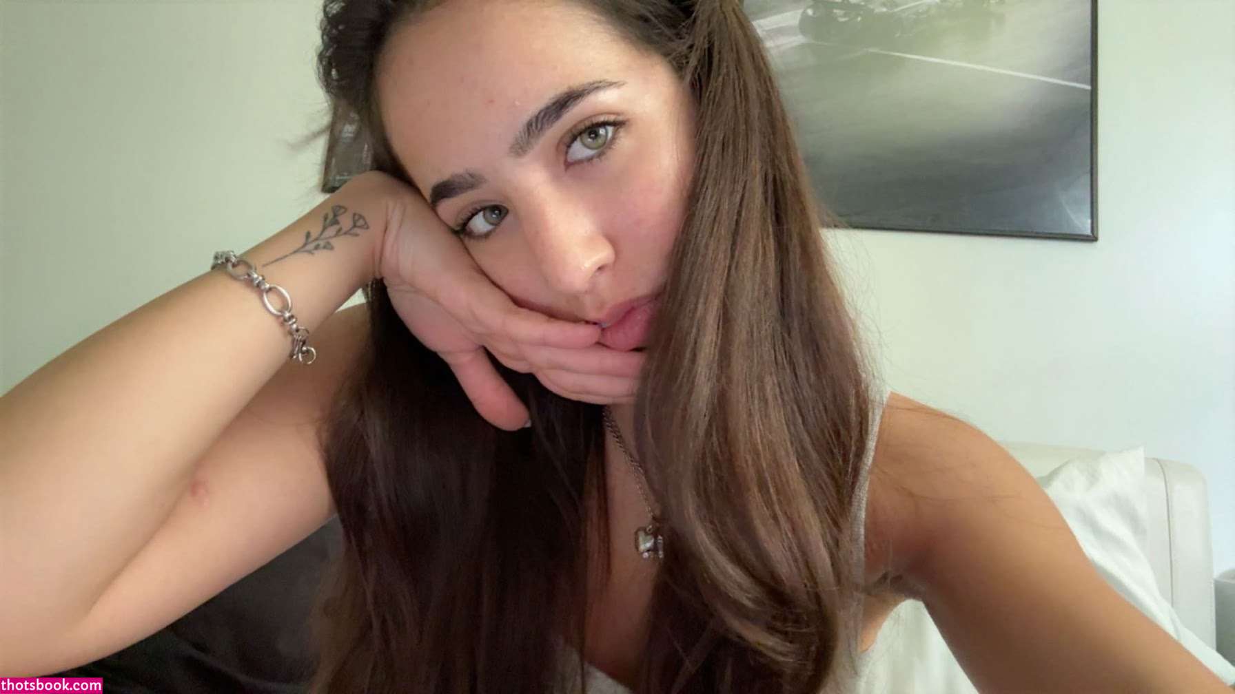 museinlace Photo #10