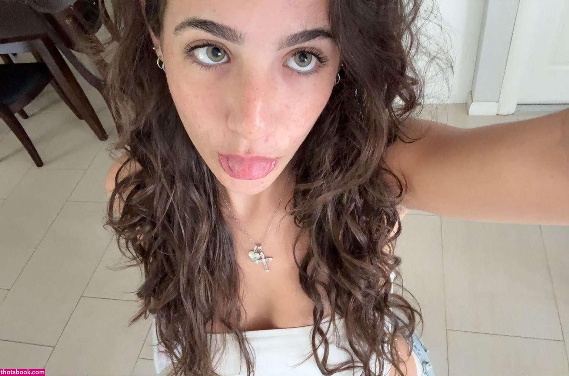 museinlace Photo #20