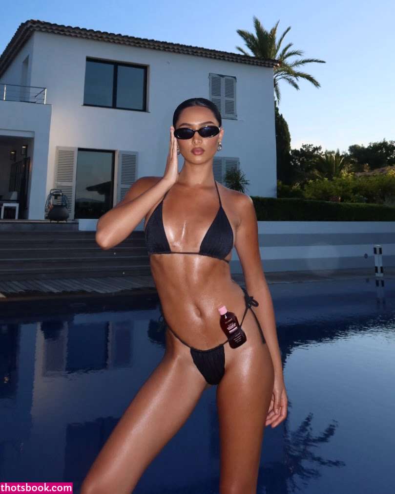 Sierra Jeh Photo #26