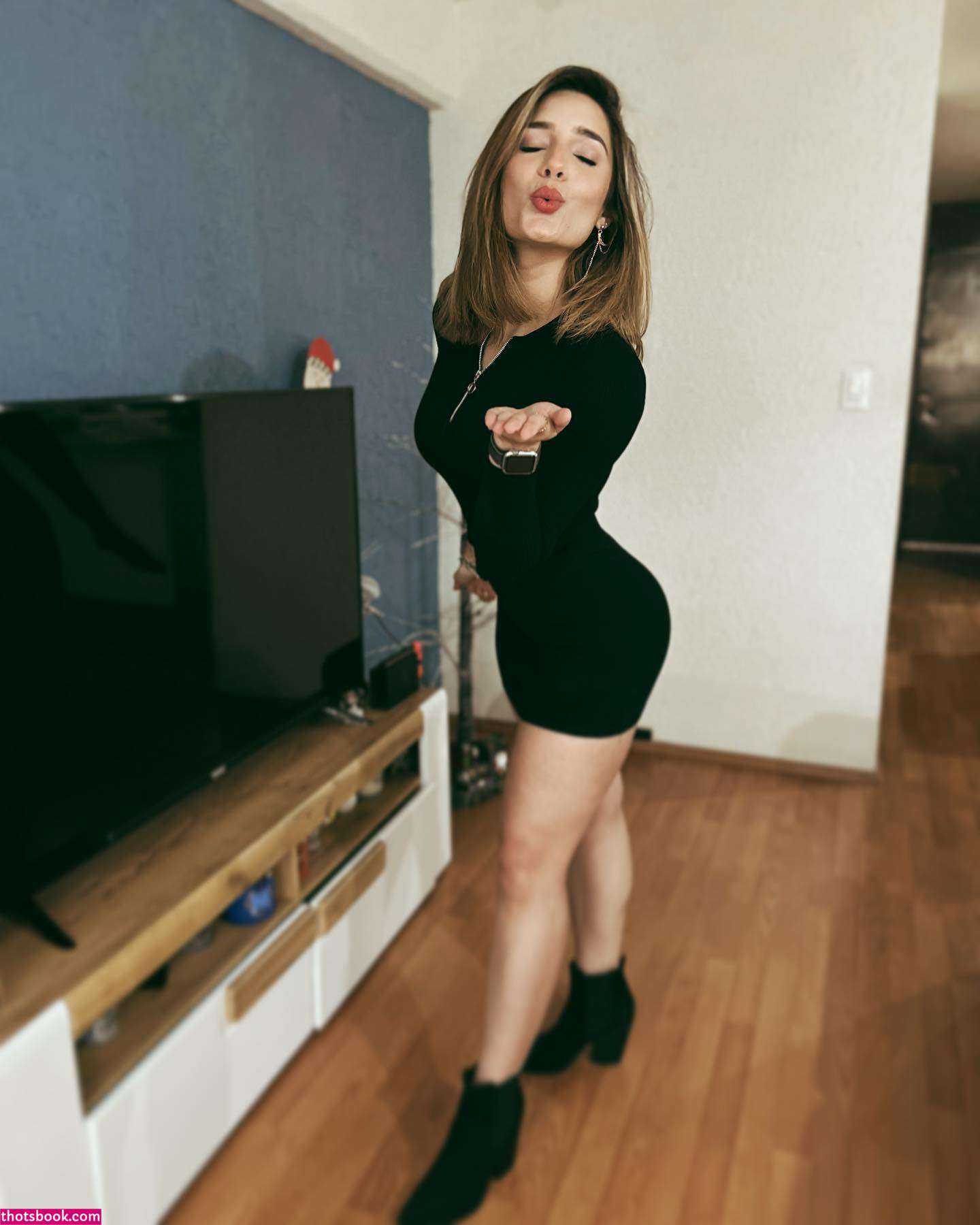 mybabyvee Photo #784