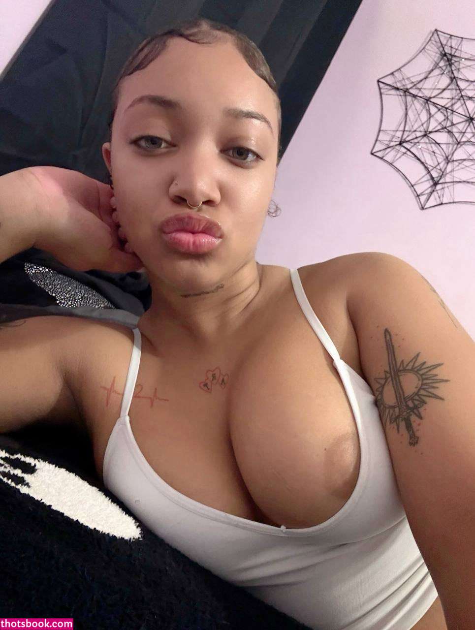 vixenxxwett Photo #5