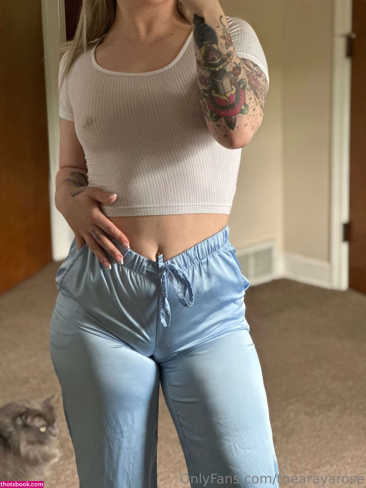 thearayarose Photo #8