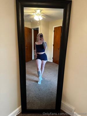 thearayarose Photo #10