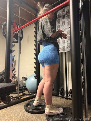 thearayarose Photo #15