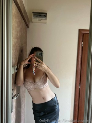 lenabartossecret Photo #76