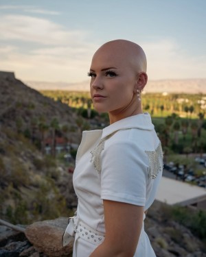 emmycombss Photo #13