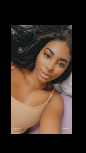 Goddessddlynn Photo #4