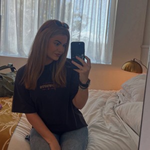 emajanewhite Photo #3