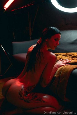 Inseniity Photo #32