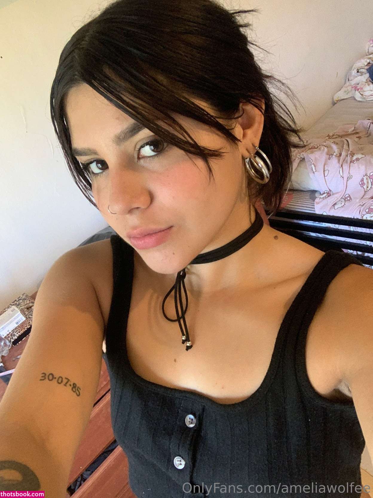 ameliawolfee Photo #4