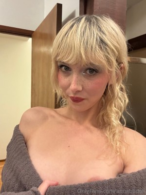 annabbdoll Photo #18