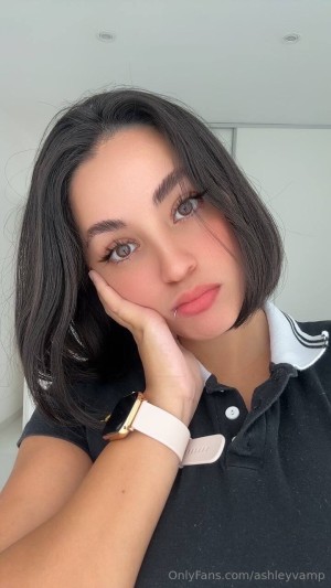 ashleyvamp Photo #14