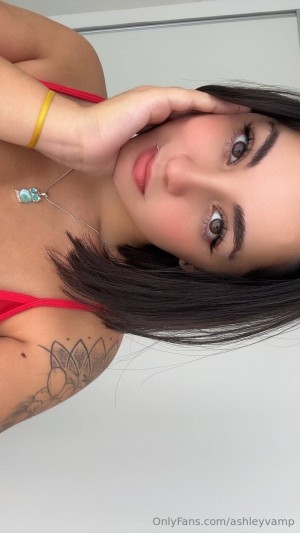 ashleyvamp Photo #24