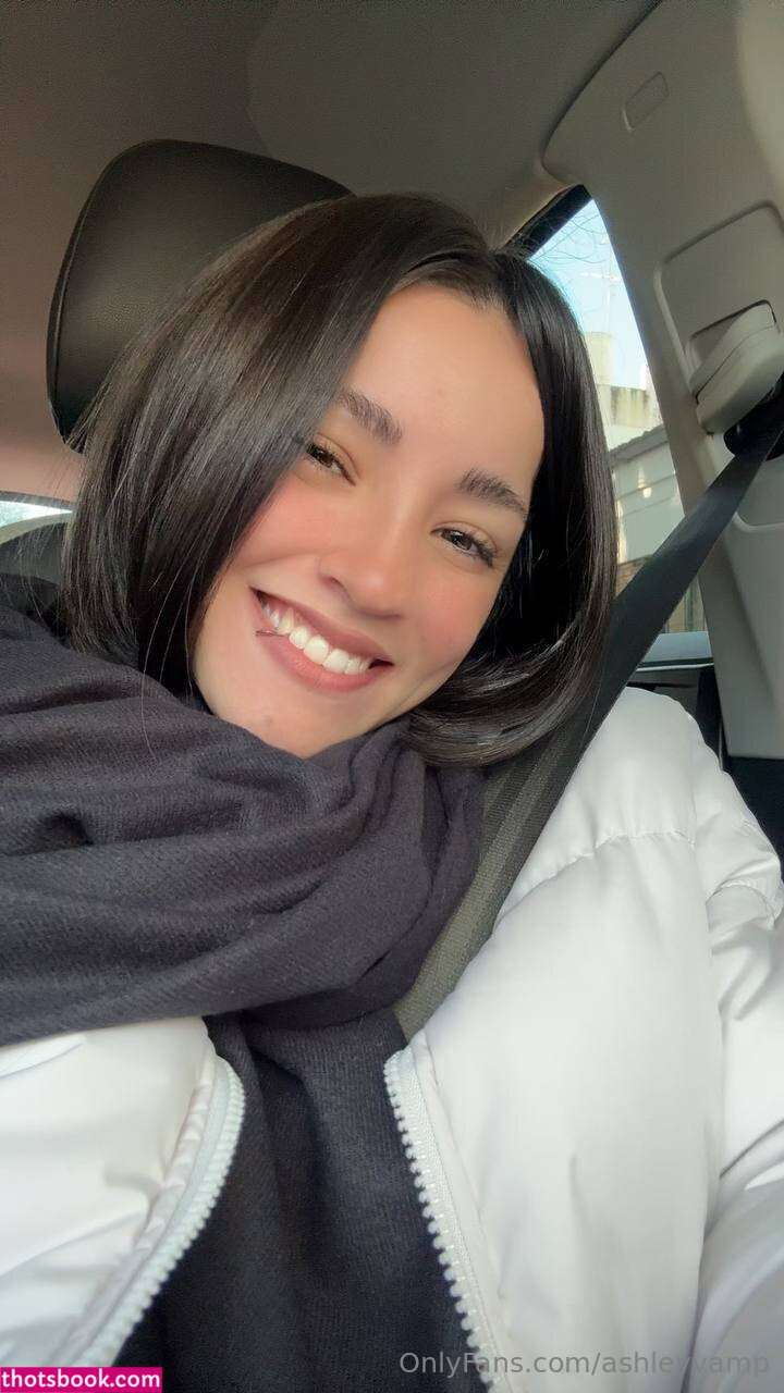 ashleyvamp Photo #35