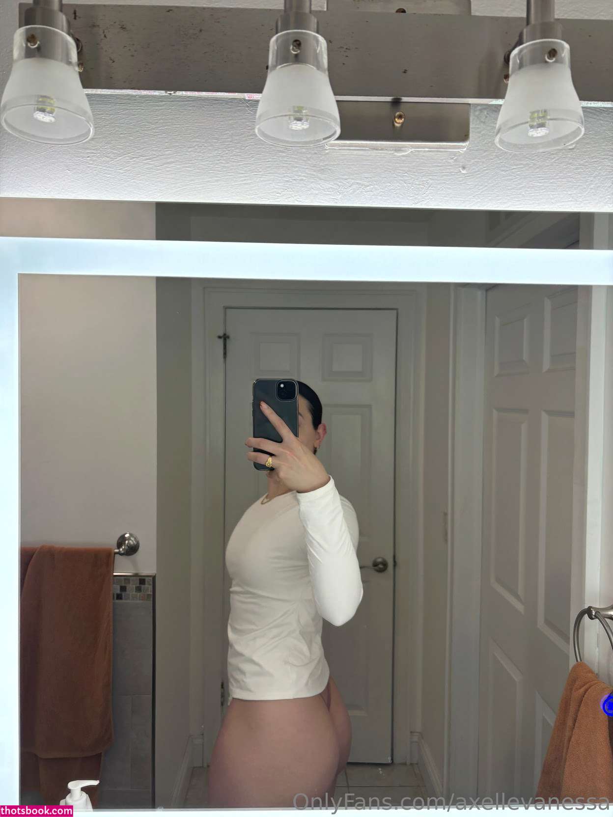 axellevanessa Photo #34