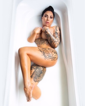 Siara Dianda Photo #8