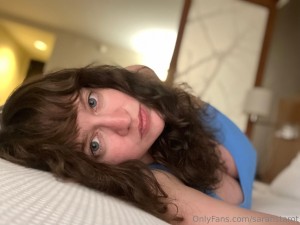 sarahstarot Photo #17