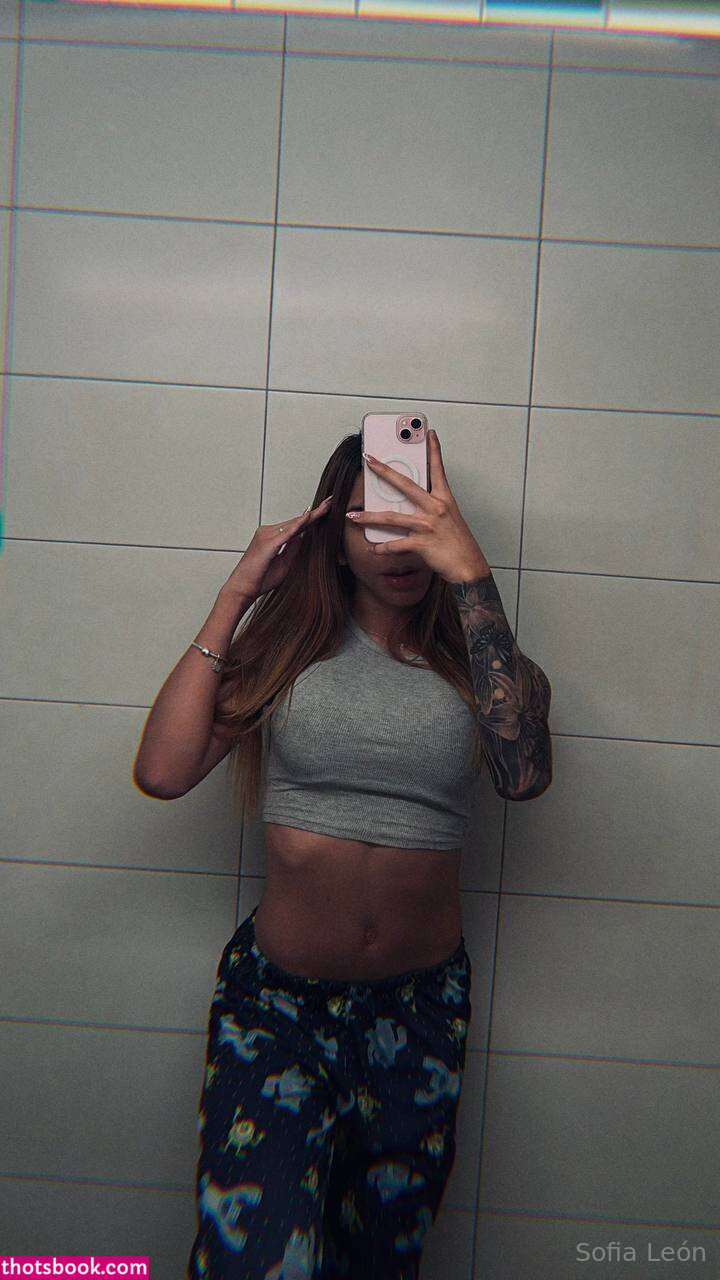Sofia Leon Photo #39