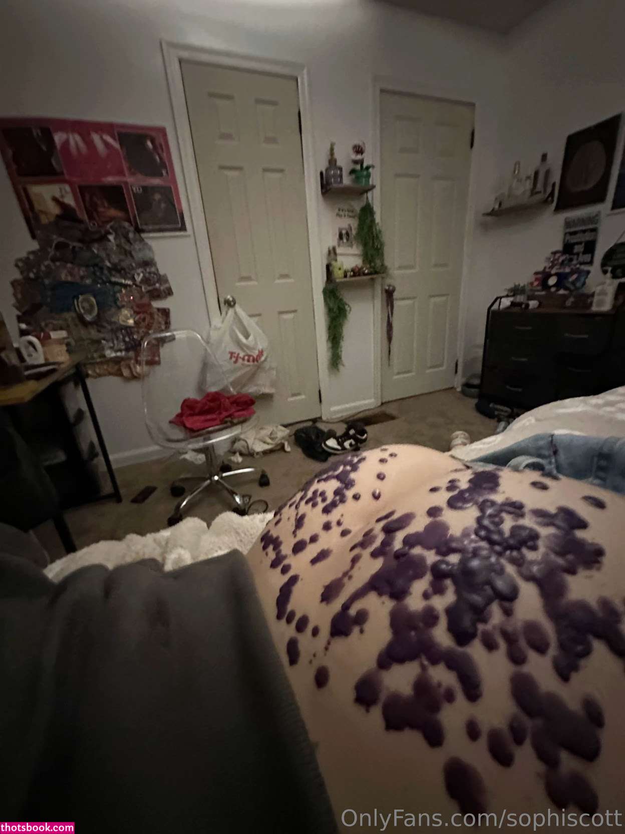 sophiscott Photo #28