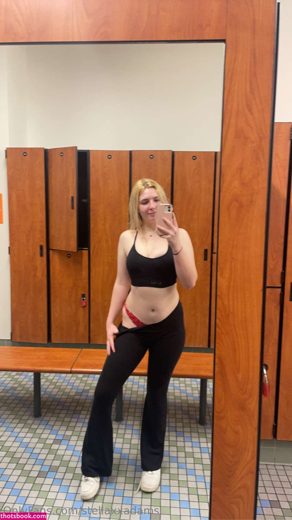 stellaxxadams Photo #28