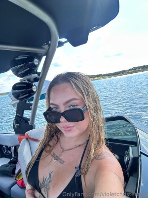 violetblake Photo #17