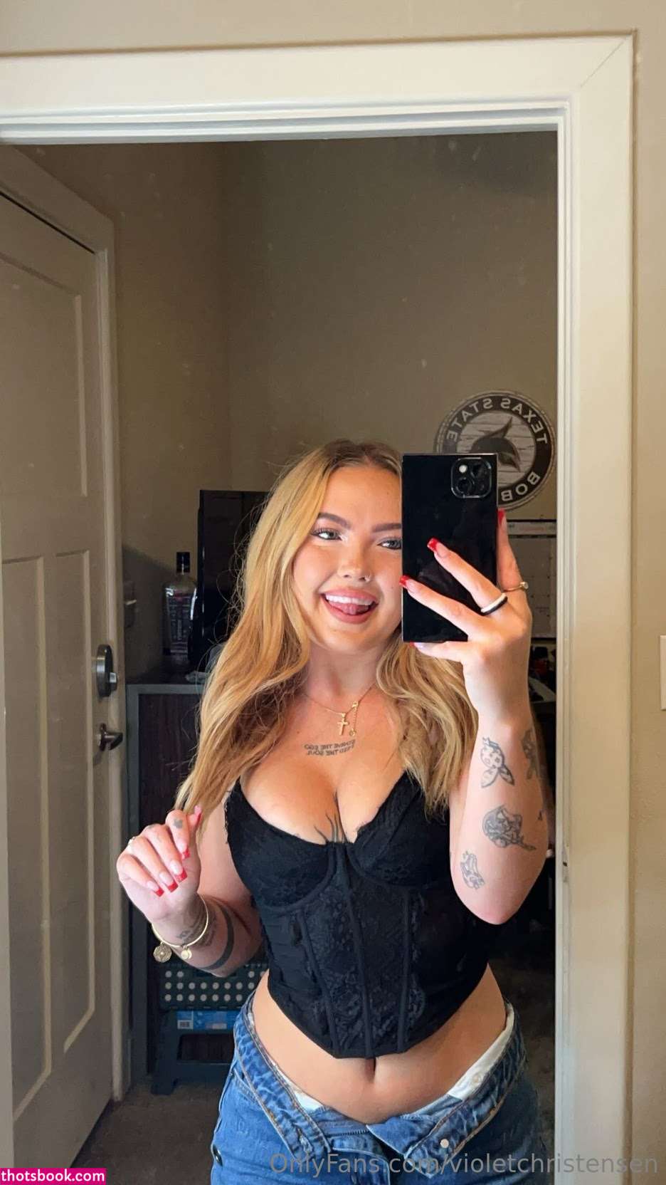 violetblake Photo #37