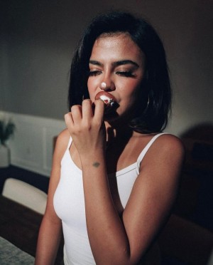 Amanda Ochoa Photo #22