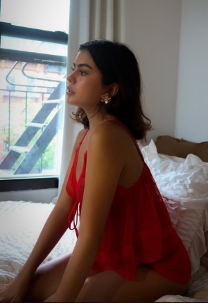 Amanda Ochoa Photo #24