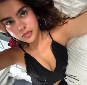 Amanda Ochoa Photo #28