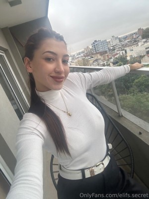 Ellie Secret Photo #11