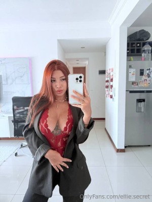 Ellie Secret Photo #30