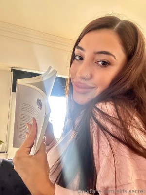 Ellie Secret Photo #44