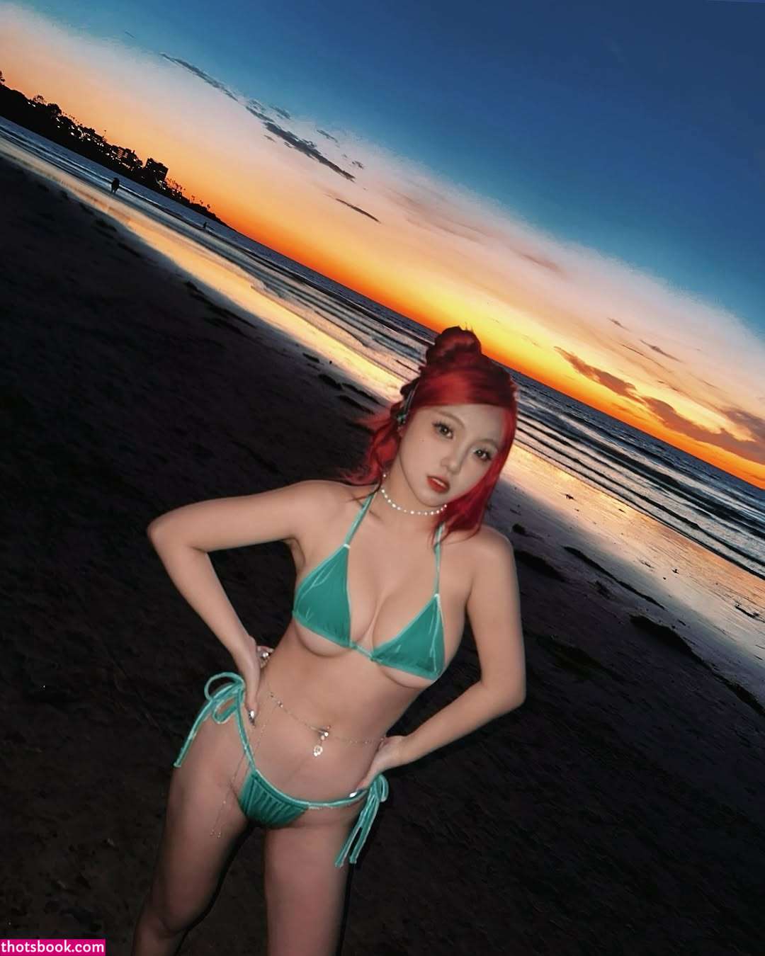 Vickie Pong Photo #32