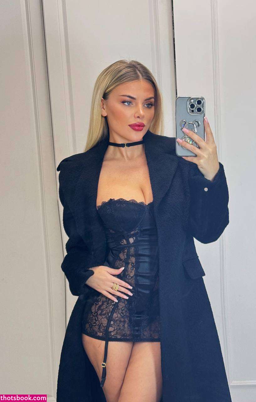 Lady Emily Photo #27