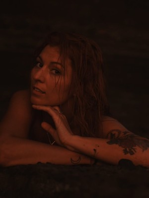 Lucyslounge Photo #21