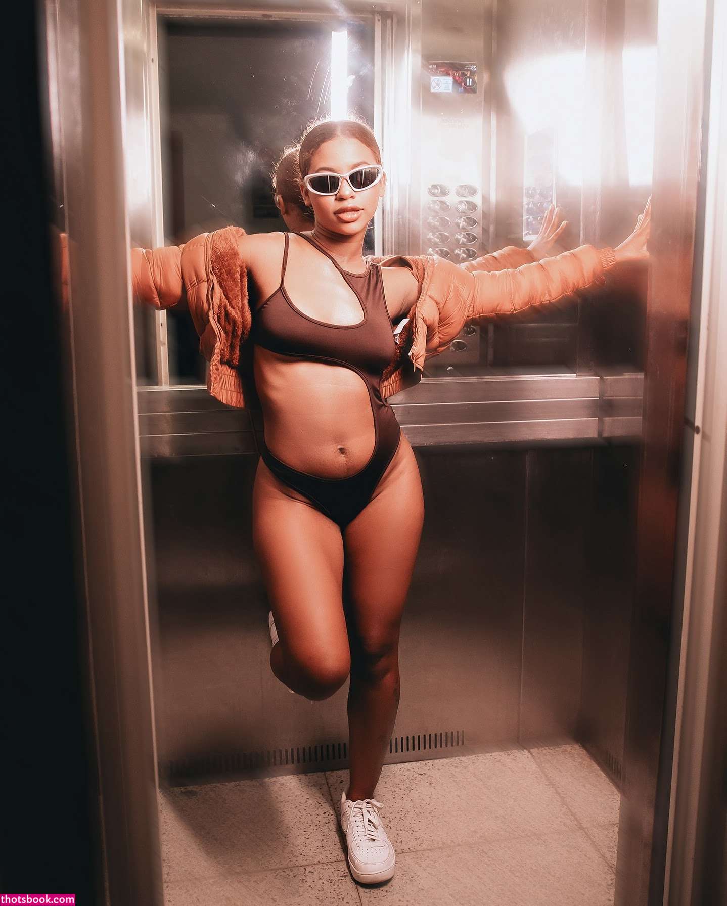 Manayra Santos Photo #35