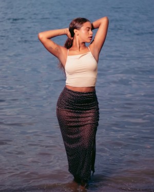 Manayra Santos Photo #48